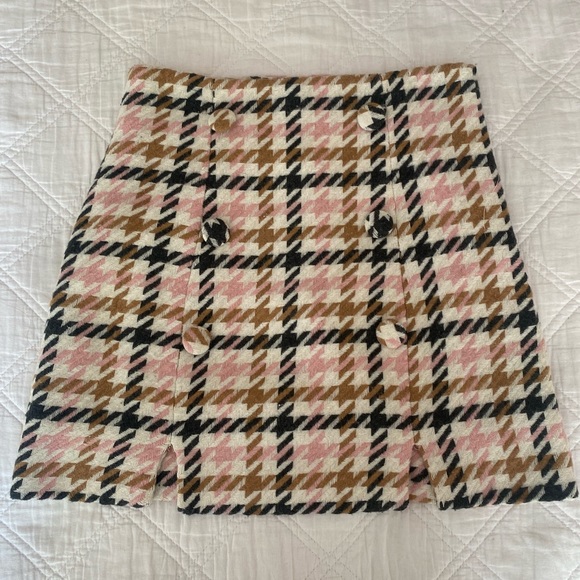 Forever 21 Dresses & Skirts - Cute Pink Skirt